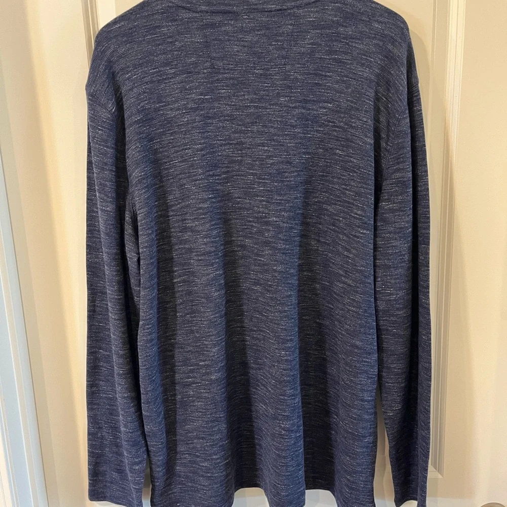Men’s Banana Republic Blue L/S Henley Shirt